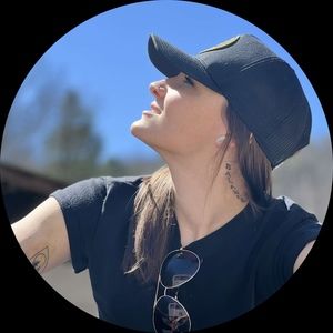 Meet your Posher, Britt